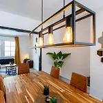 Chez Nadine Nyaraló