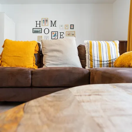 Chez Nadine بيت للعطل